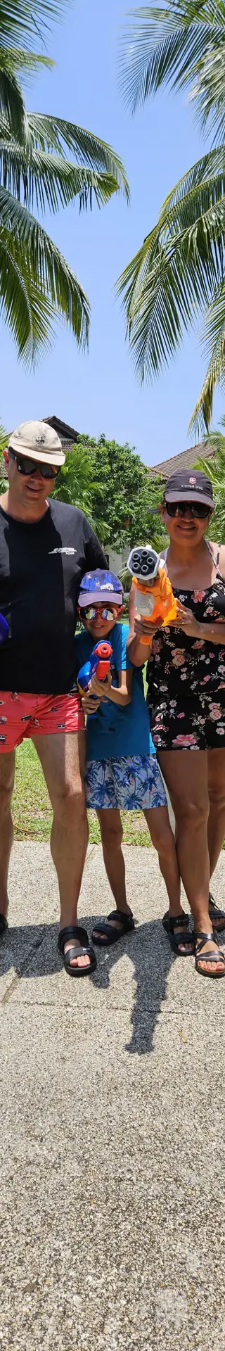 Songkran: Traditionelles Neujahrsfest mit feuchtfröhlicher Wasserschlacht